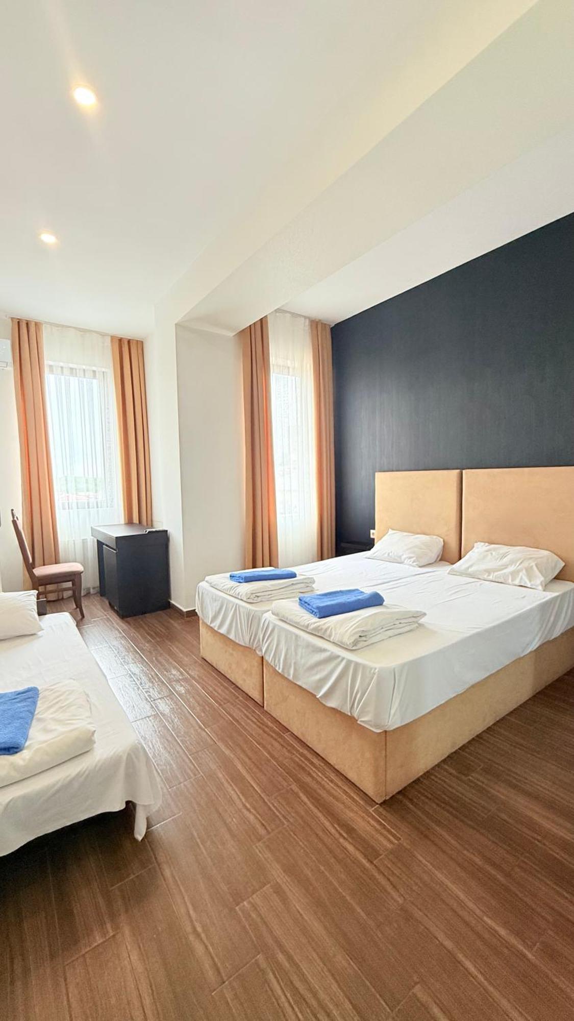 קוטאיסי Star Hotel מראה חיצוני תמונה